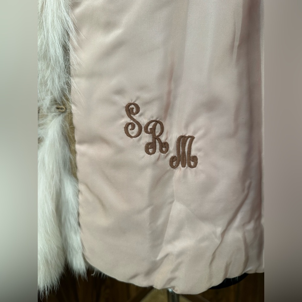 BEAUTIFUL VINTAGE HIGBEE’S IVORY MINK & FOX COLLAR FUR COAT JACKET SIZE MEDIUM - Picture 12 of 12